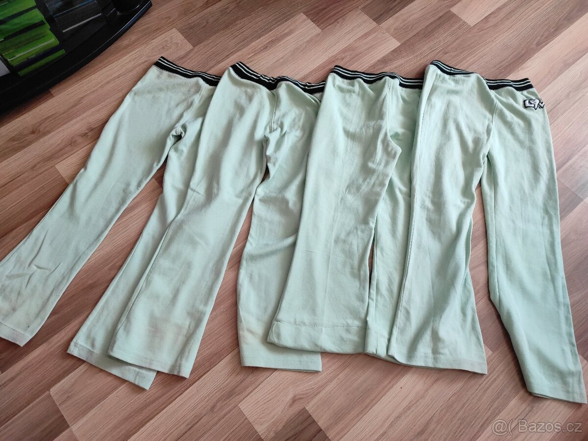 Dětské kalhoty 4 kusy