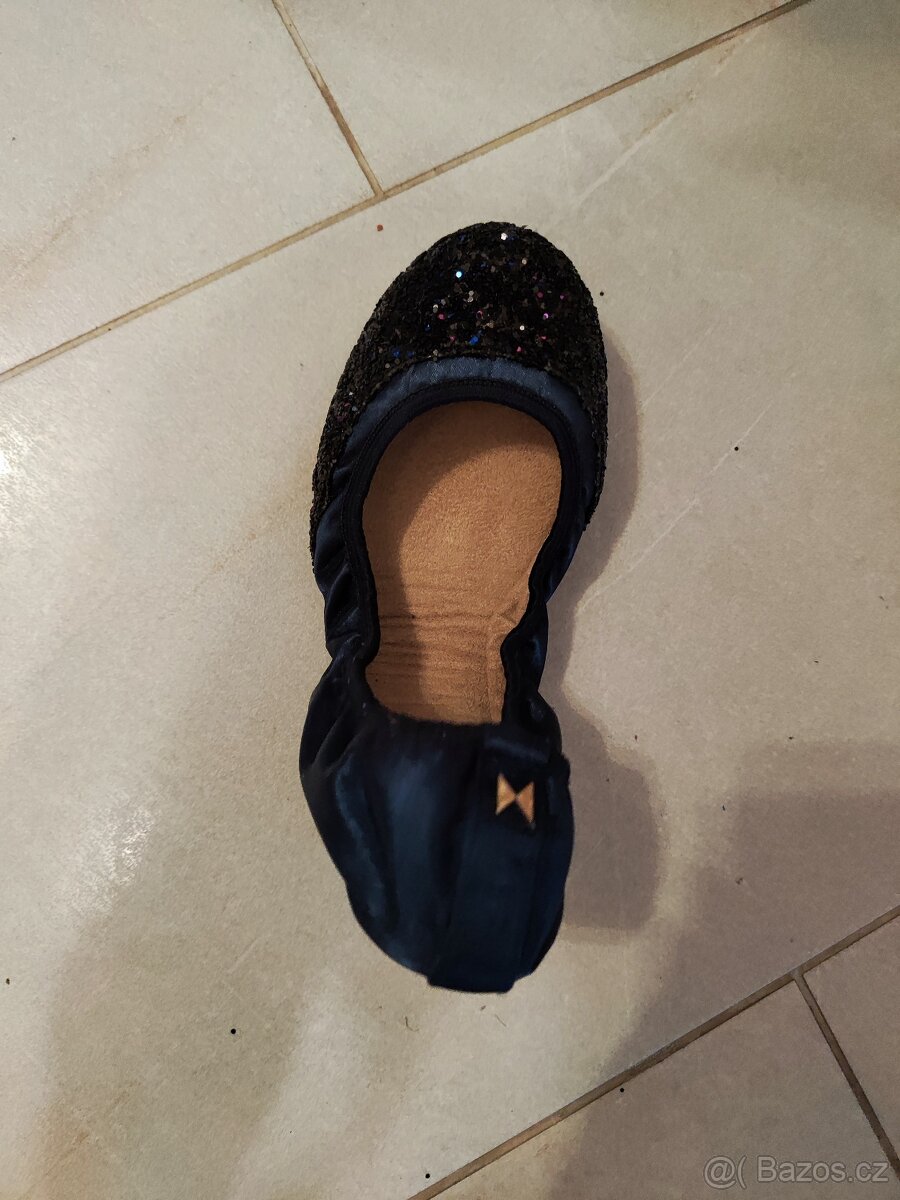 Nové modré třpytivé skládací balerínky vel. 38