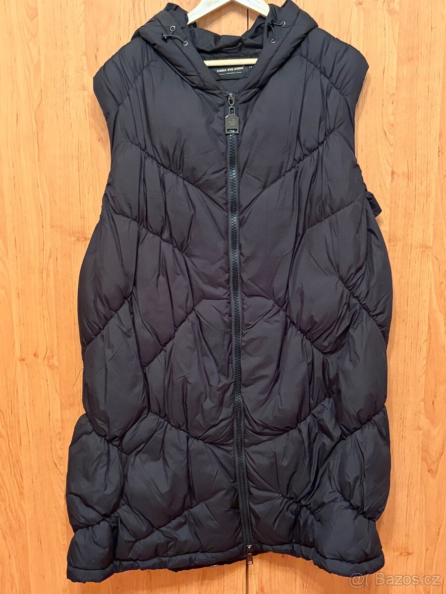 Černá zimní vesta Móda piu Anna