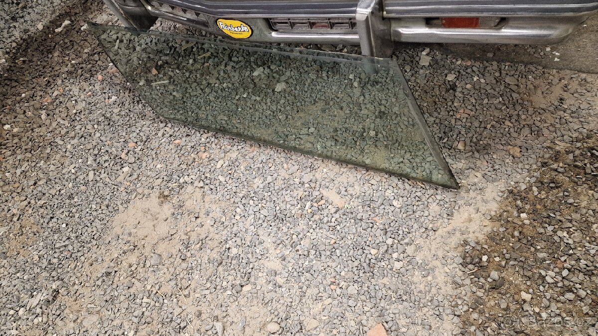 CHevrolet Caprice station bocni skla