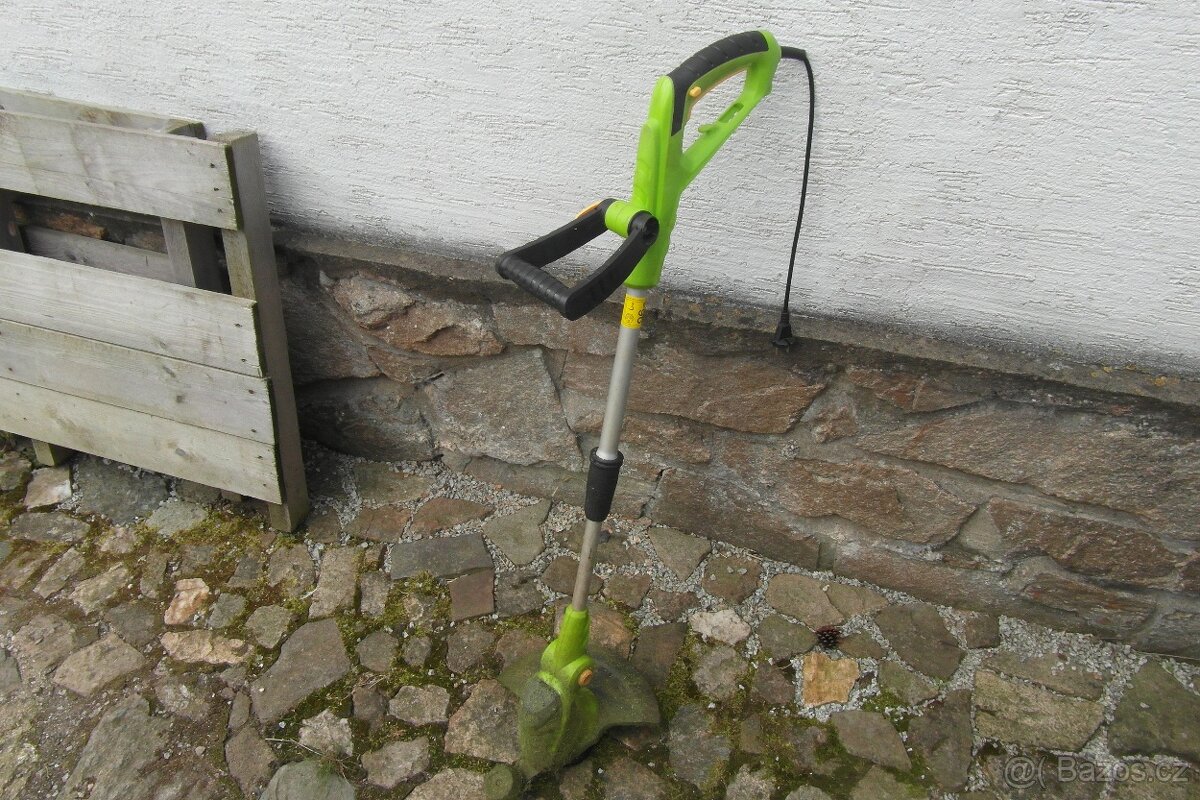 strunový vyžínáč Fieldmann