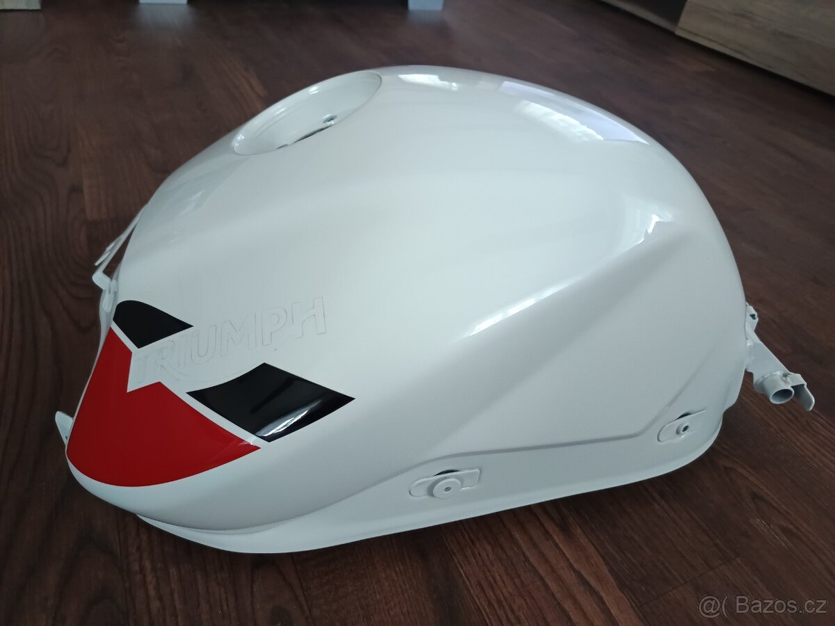 Nádrž Triumph Speed Triple RS