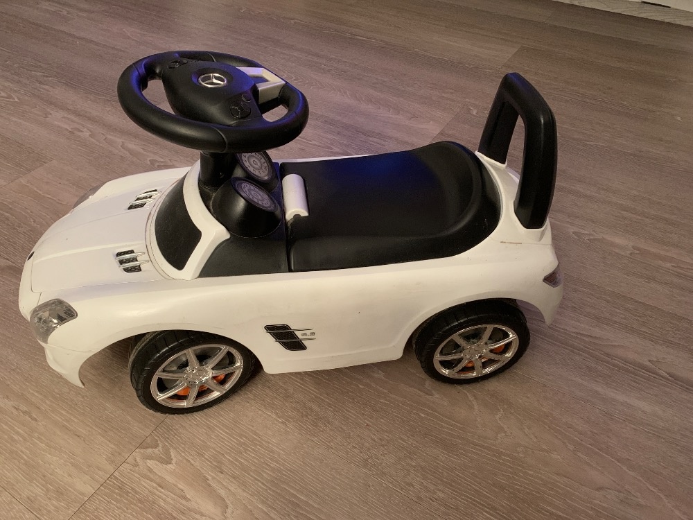 Odrážedlo Mercedes