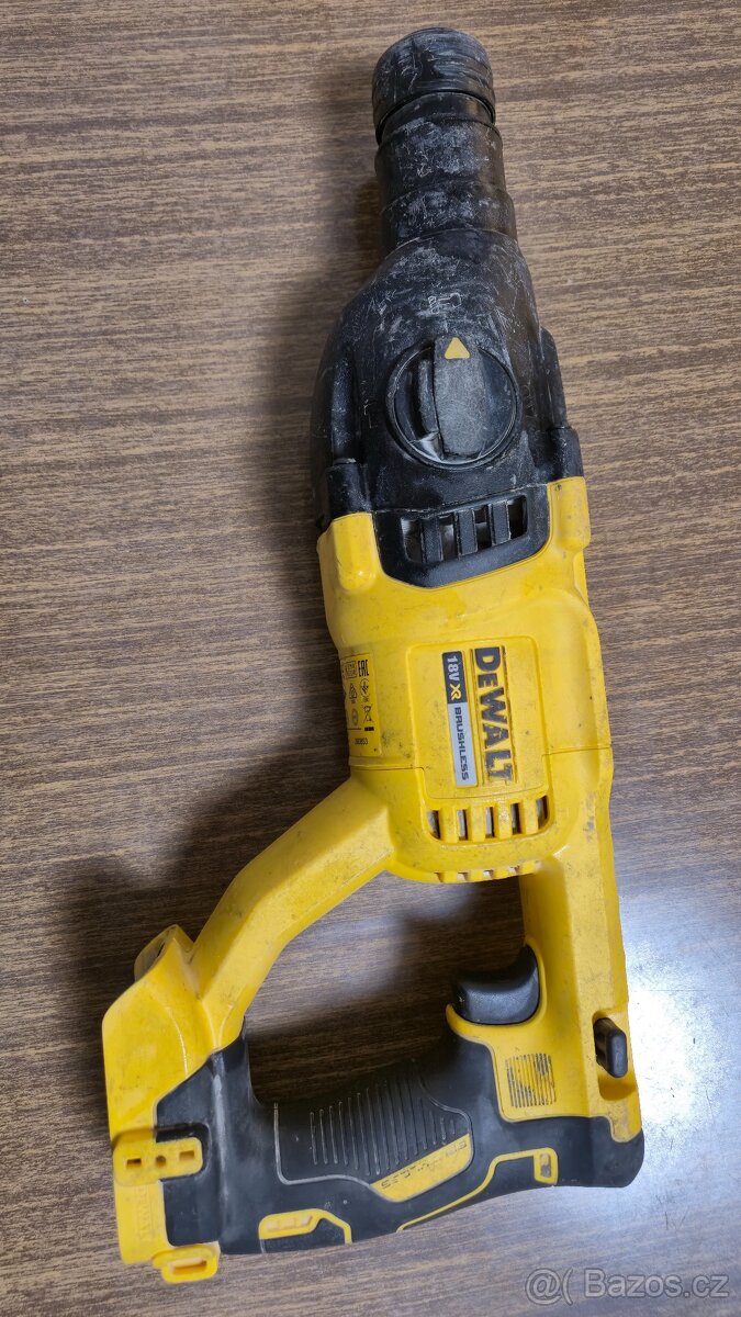 DeWALT DCH133
