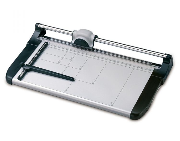 Řezačka papíru A3+ KW-triO 13919 / 480 - skoro nepoužitá
