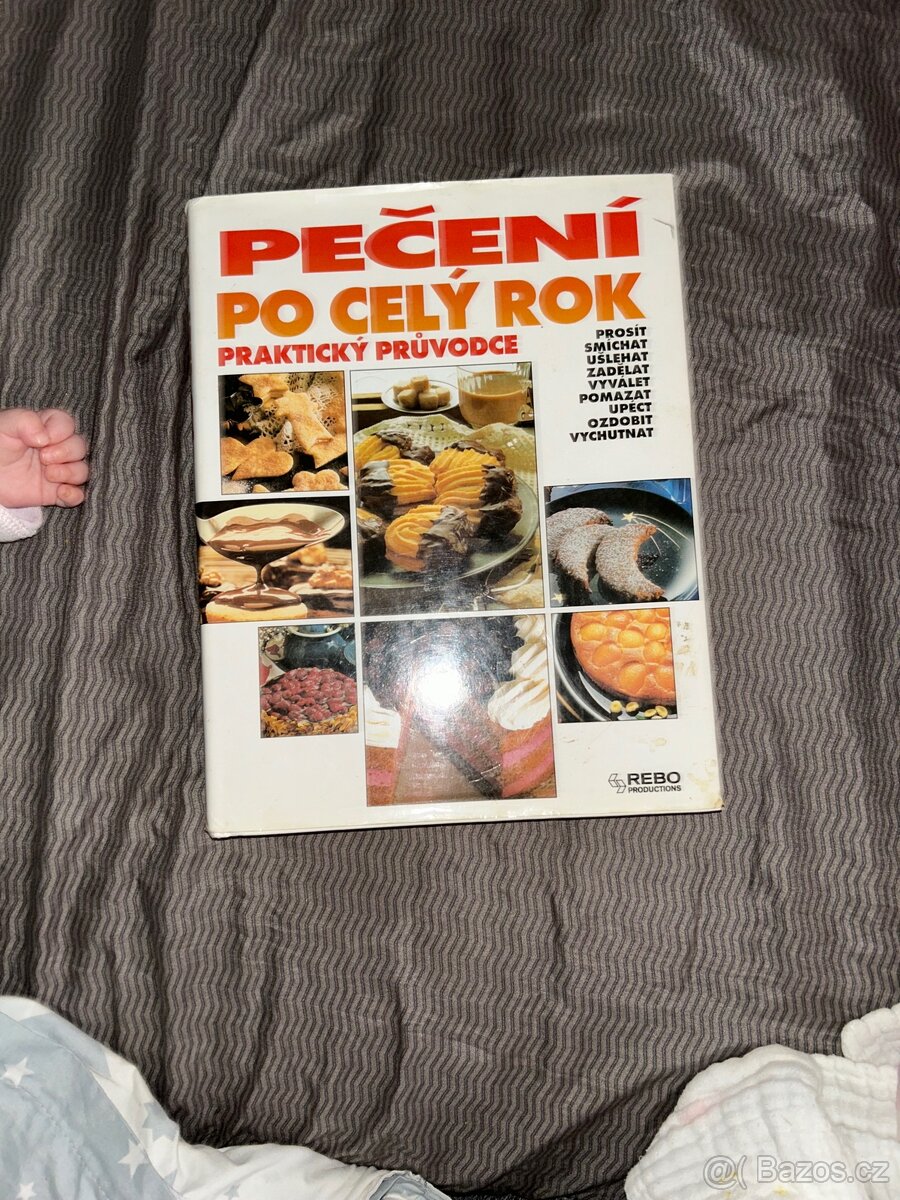 Kniha Pečení po celý rok