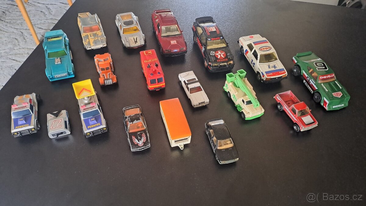 Auticka Matchbox