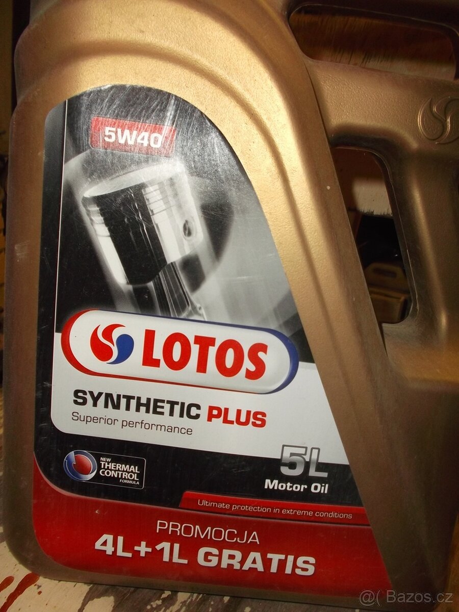 motorový olej