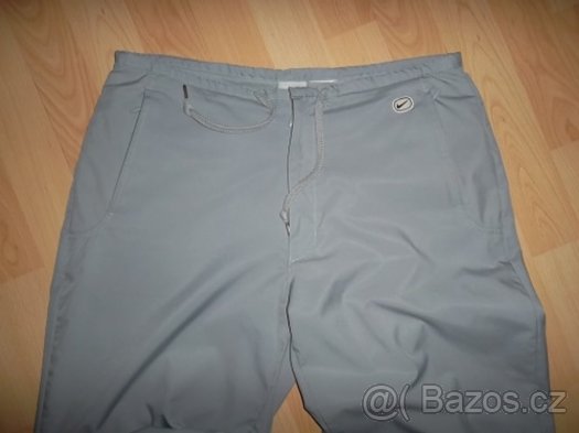 ŠUSŤÁKOVÉ KALHOTY / ŠUSŤÁKY NIKE vel.M