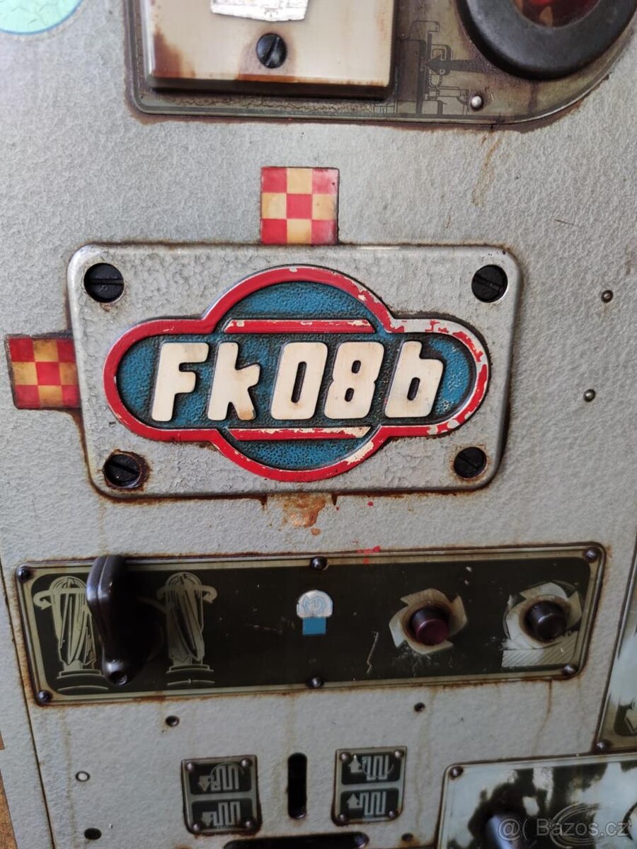 Kopírovací frézka TOS FK 08b