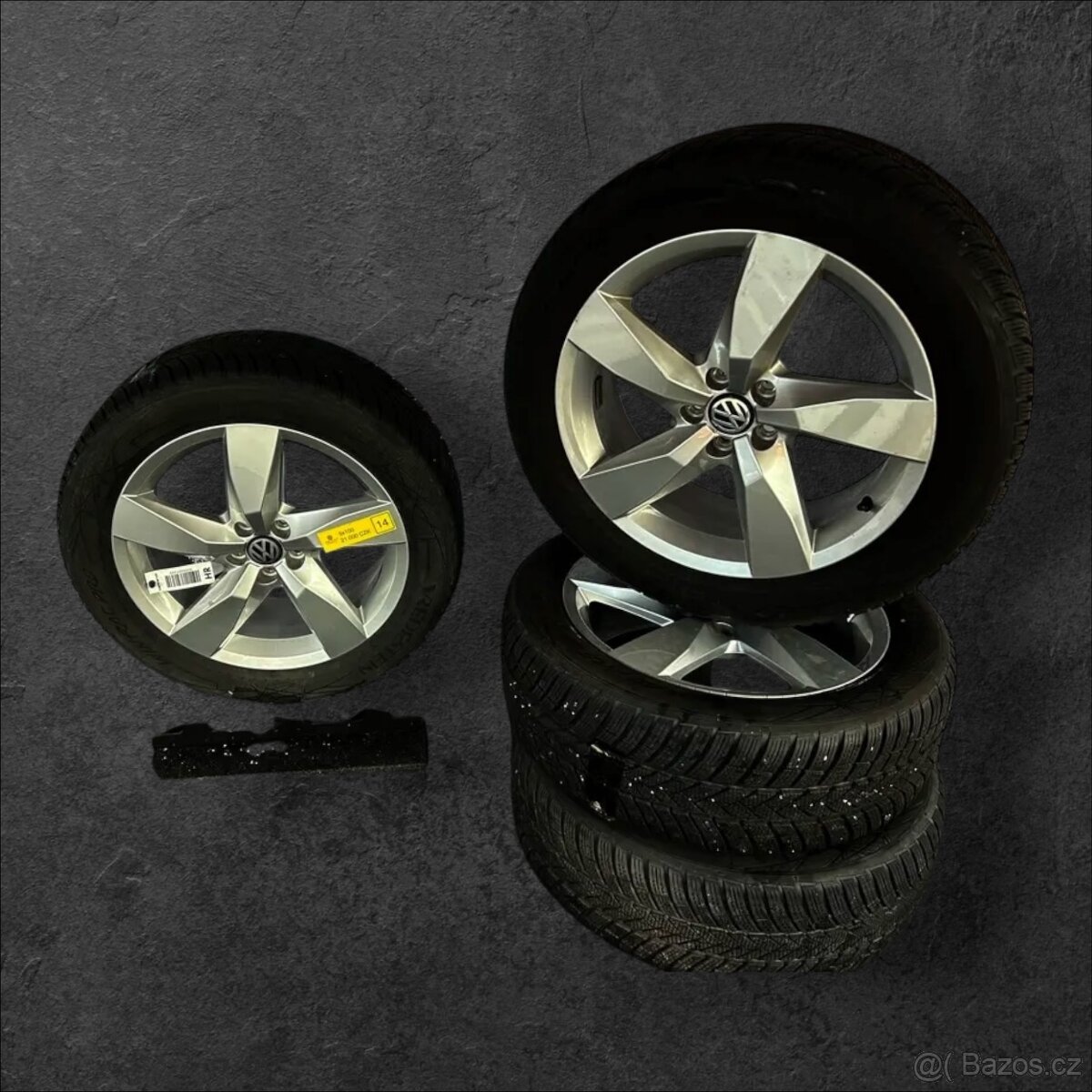 Originální alu kola VW 5x100 + zimní 205/55r17
