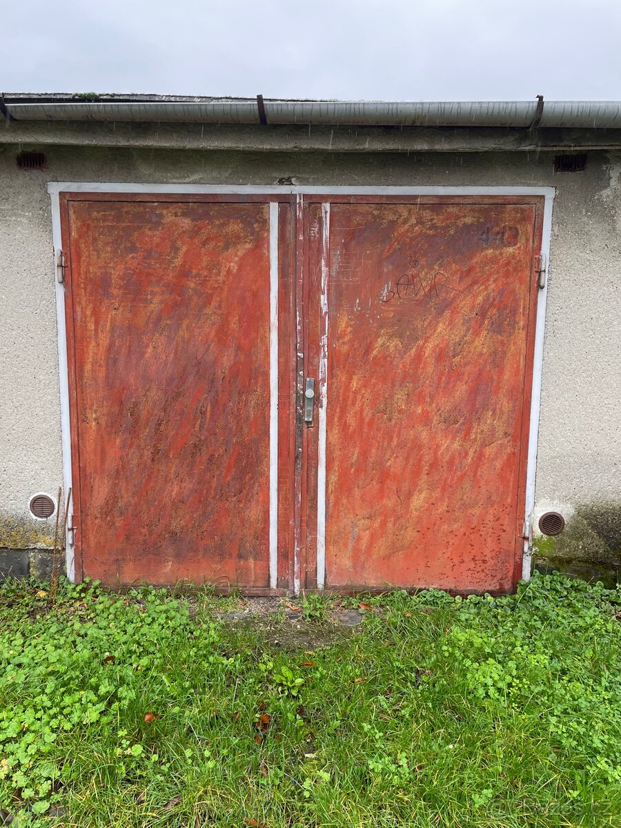 Prodám garáž v Břeclavi