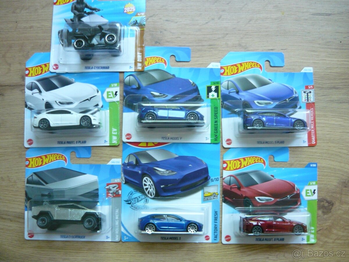 AUTÍČKA HOT WHEELS