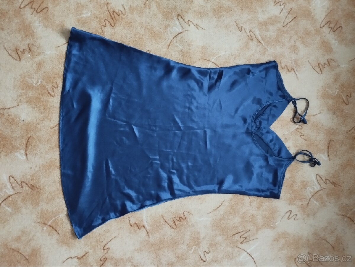 Saténová noční košile vel.38