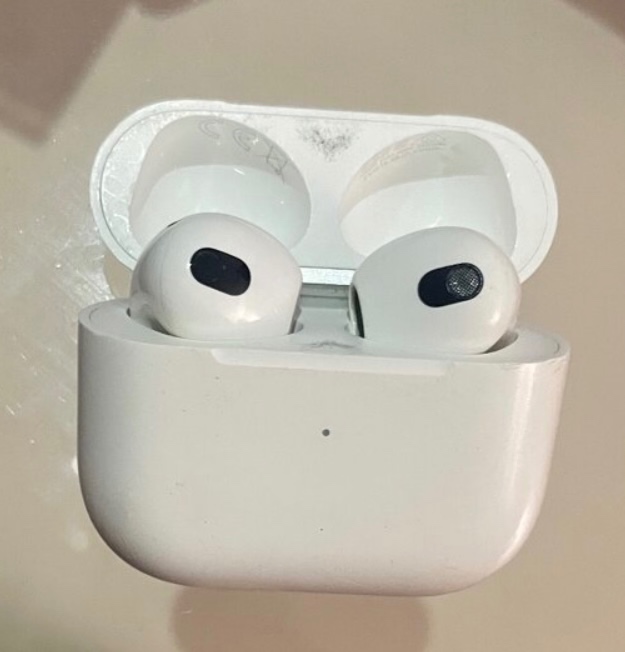AirPods 3 a2564