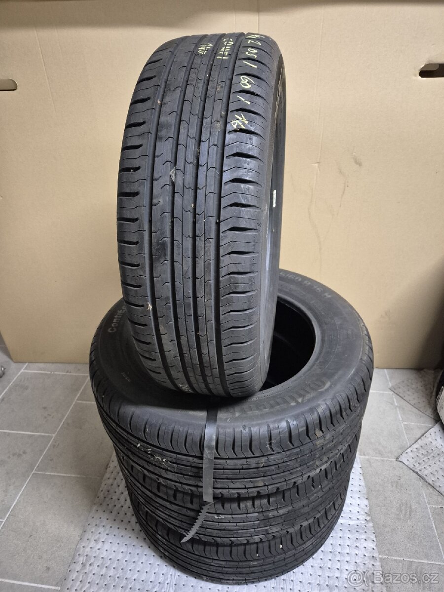 140. Letní pneumatiky Continental 205/60/16