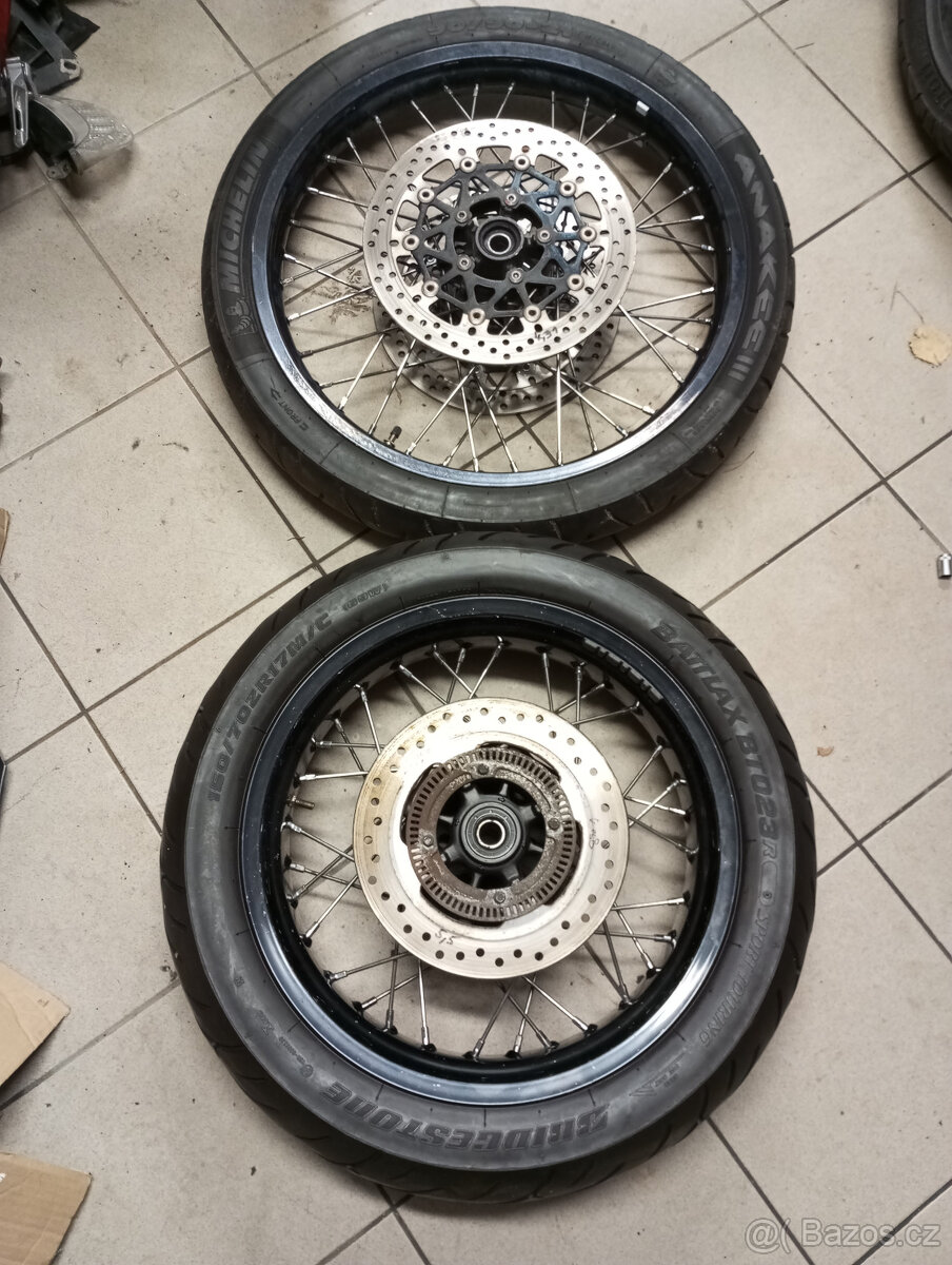 Triumph Tiger 800 XC 2011-