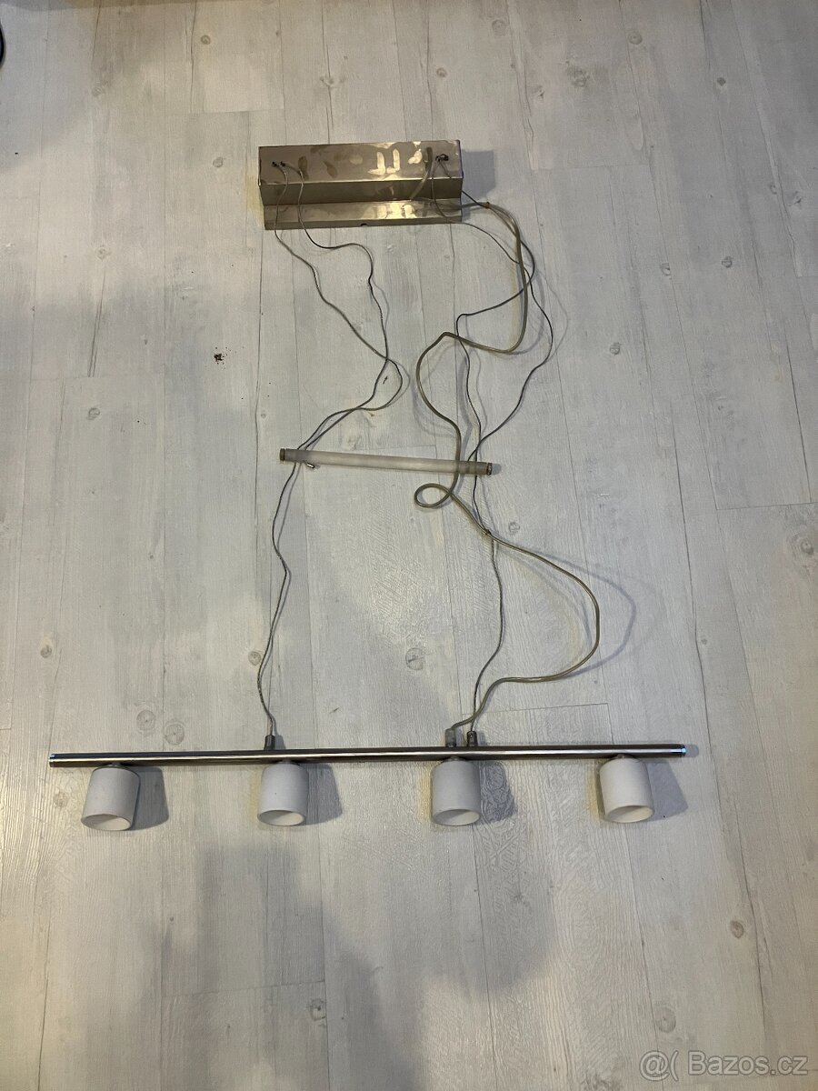 Prodám závěsné svělto,lustr.nerezové,IKEA