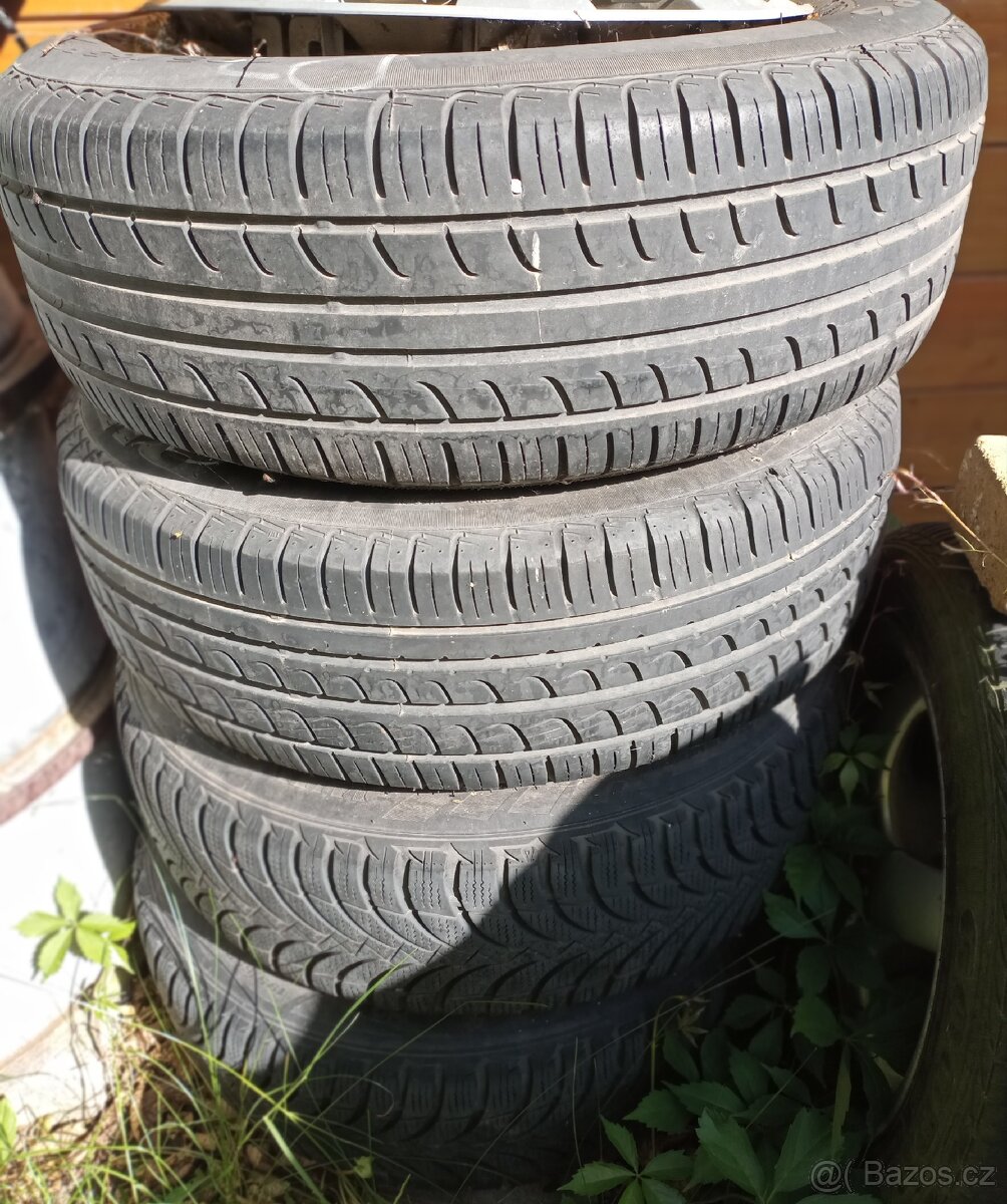 Pneu+plechové disky 195/65R15