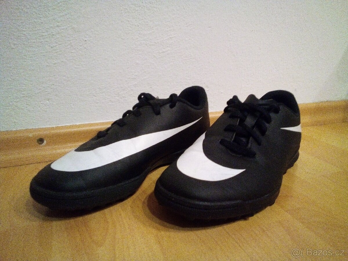Kopačky Nike Bravata vel.36.5