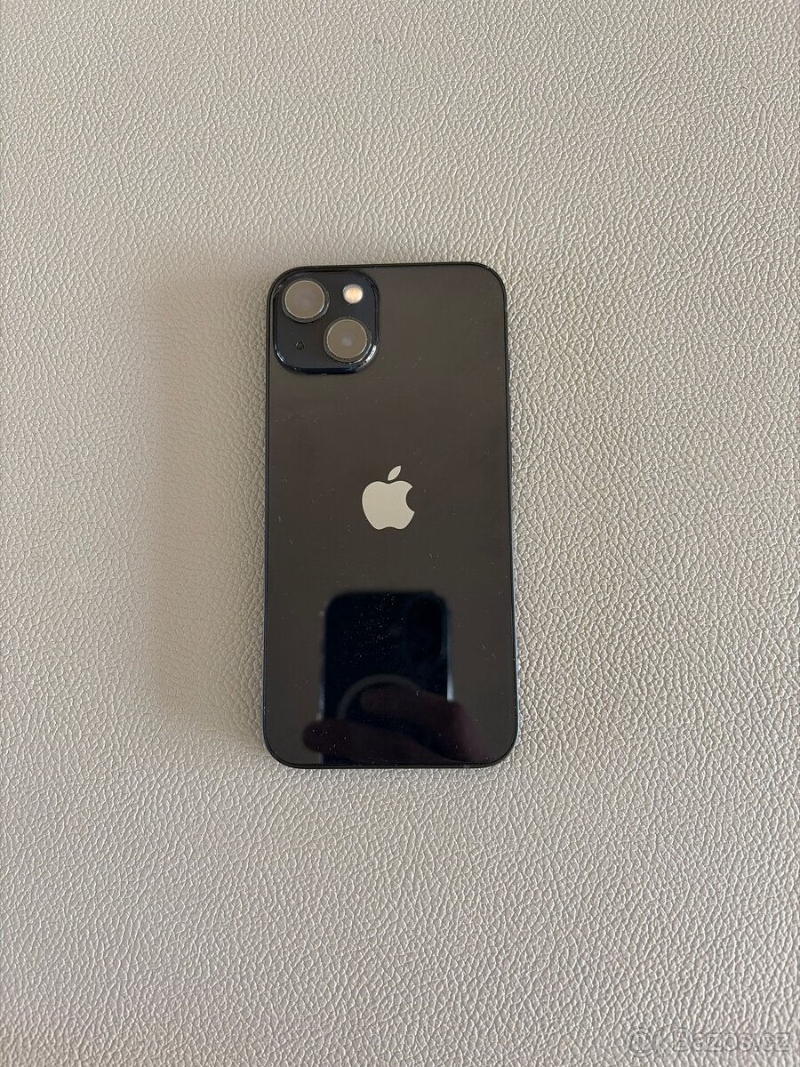 IPhone 13 černý 128 GB
