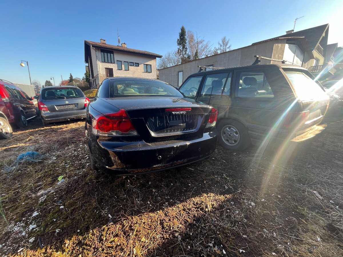 Náhradní díly C70 D5 ND