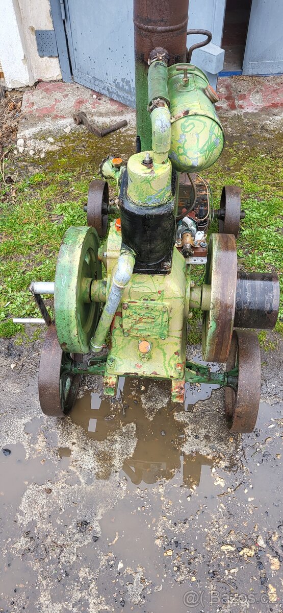 Stabilní motor