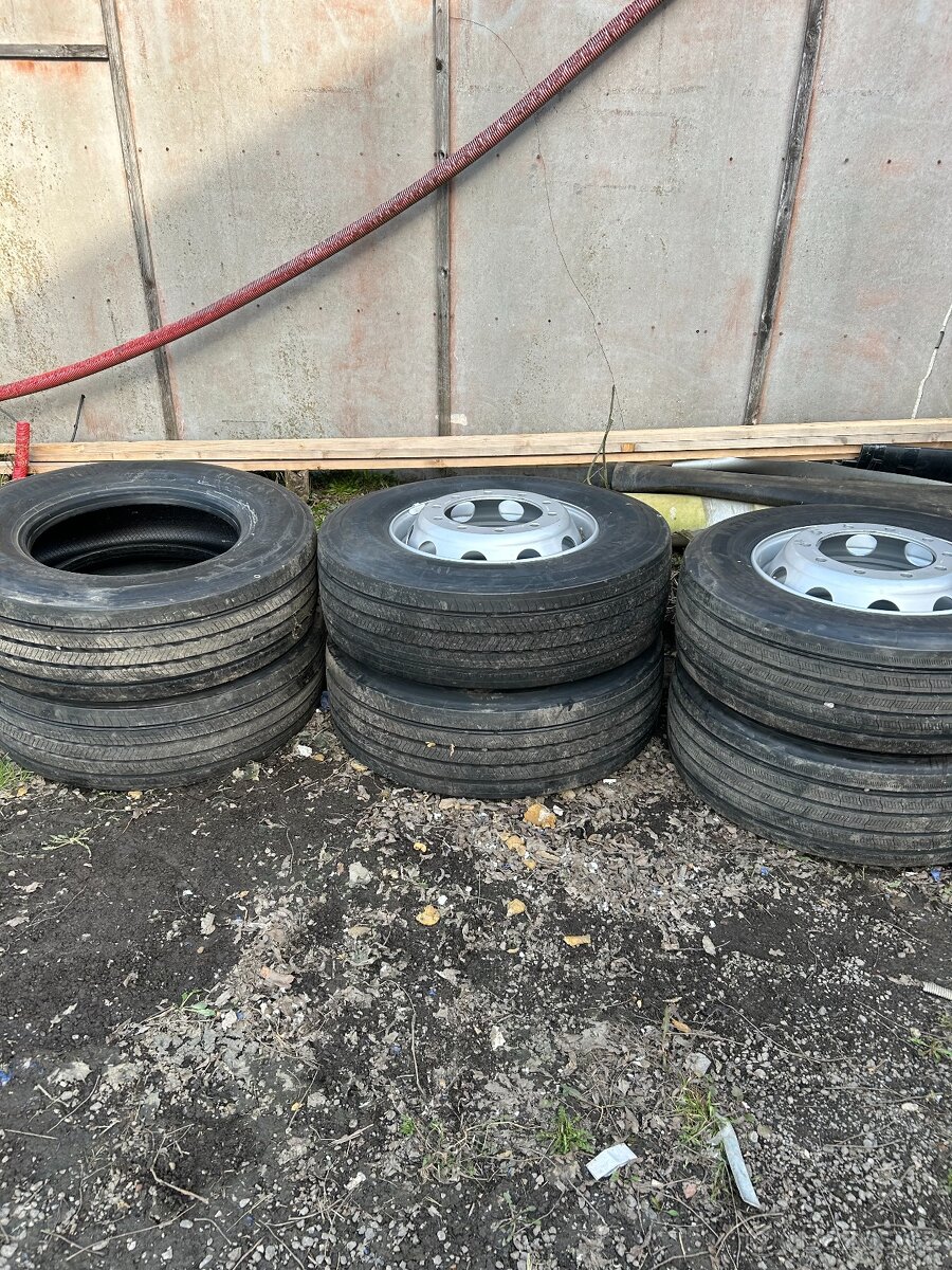 315/70R22.5
