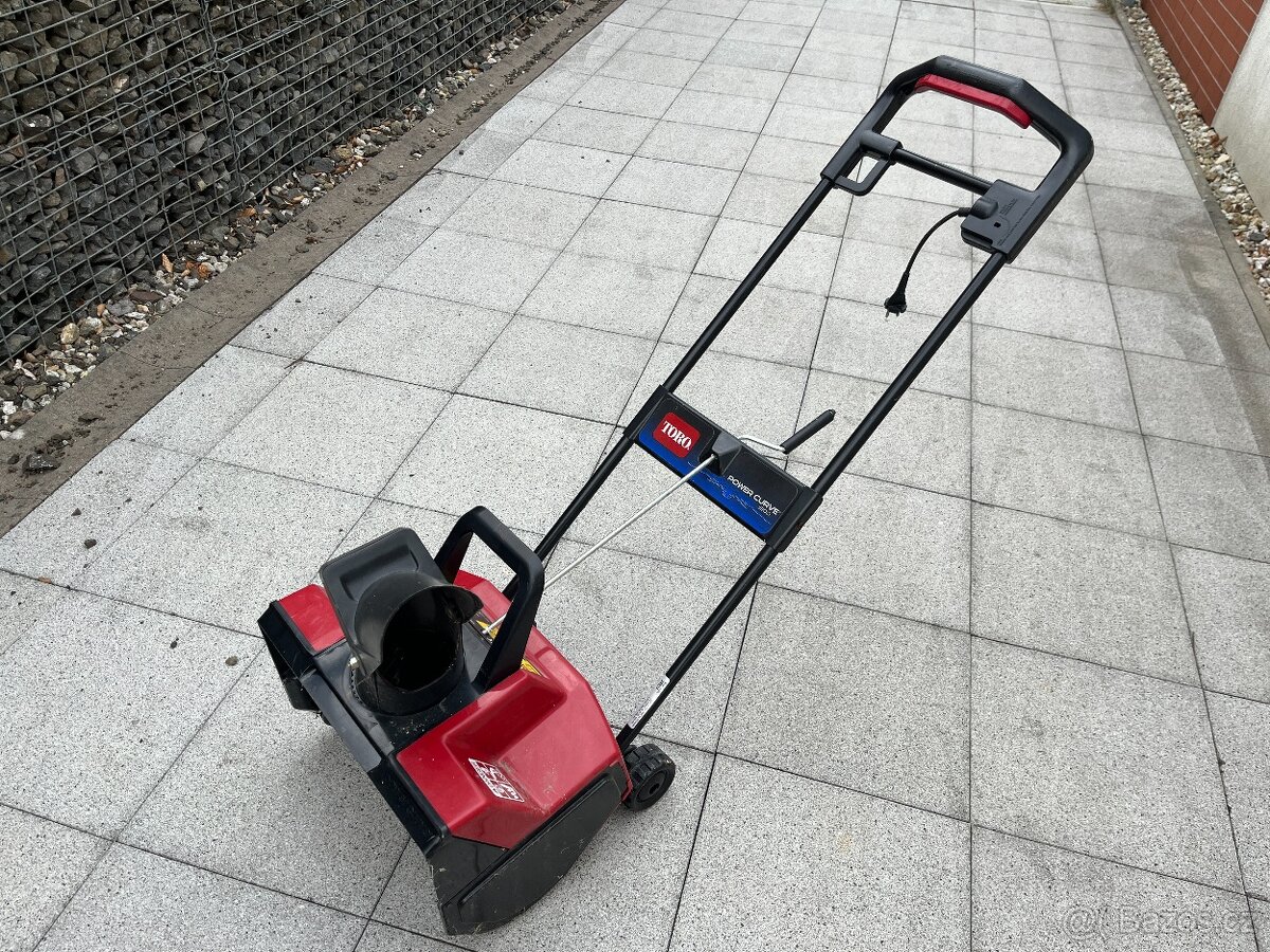 Fréza na sníh elektrická
