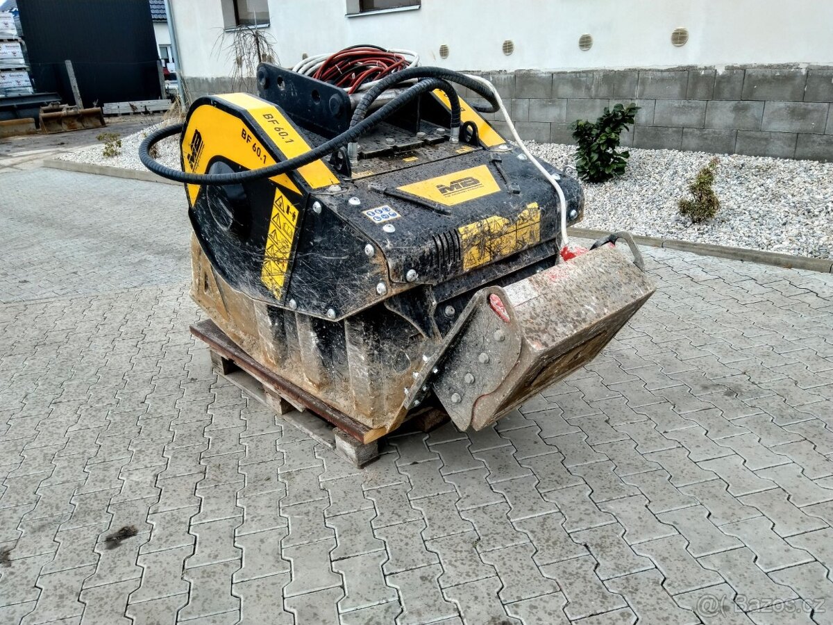 Drtící lopata