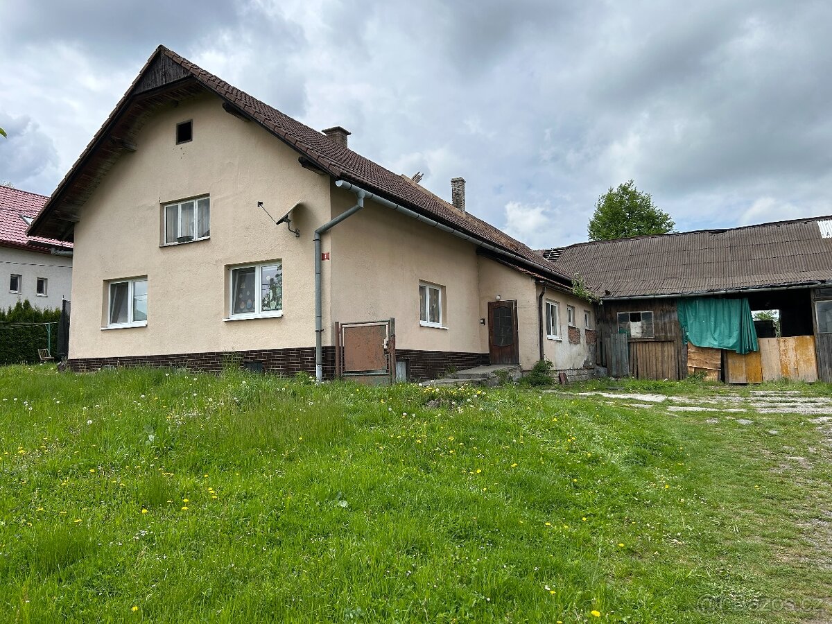 Prodej domu s pozemkem Luboměř 1416m2