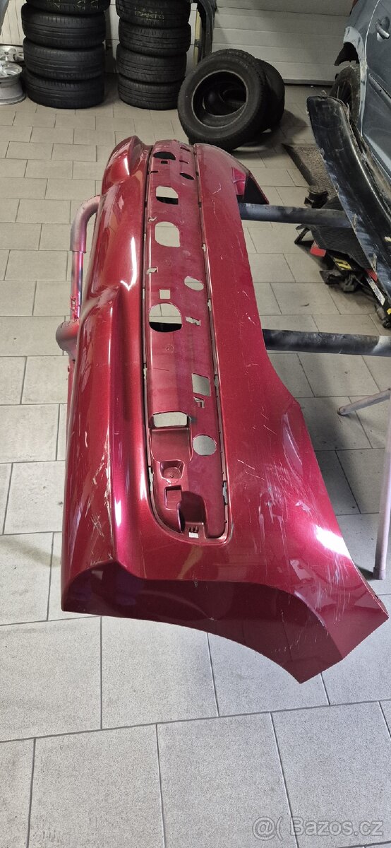 Nárazník zadní Peugeot 207HB