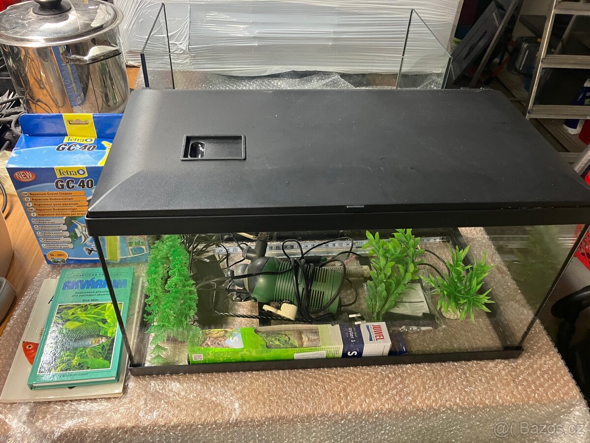 2x akvárium 54l