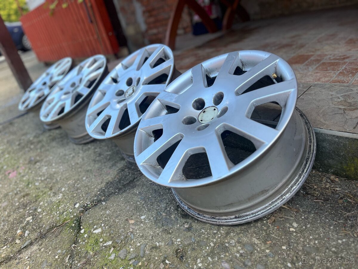 Alu kola 5x100 r16 spider