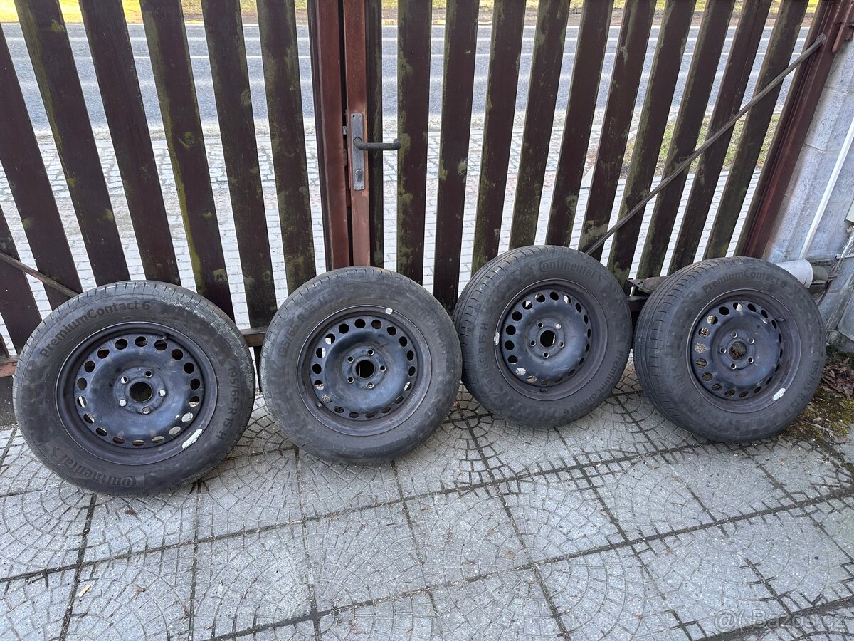 Sada disků s pneu continental premiumcontact 6 195/65 R15
