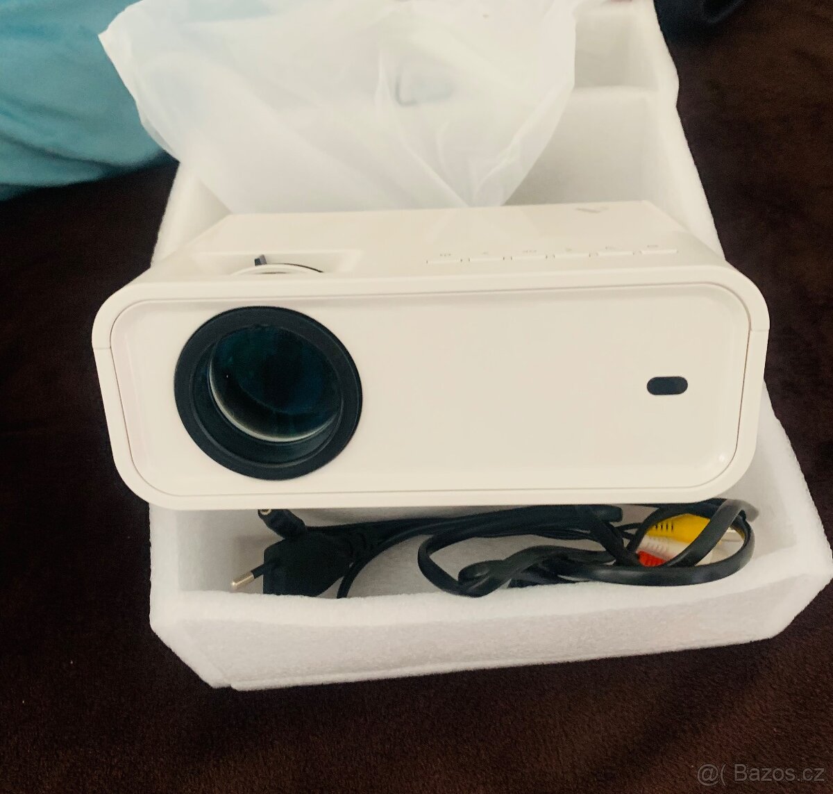 Projektor VANKYO Sunspark 500W