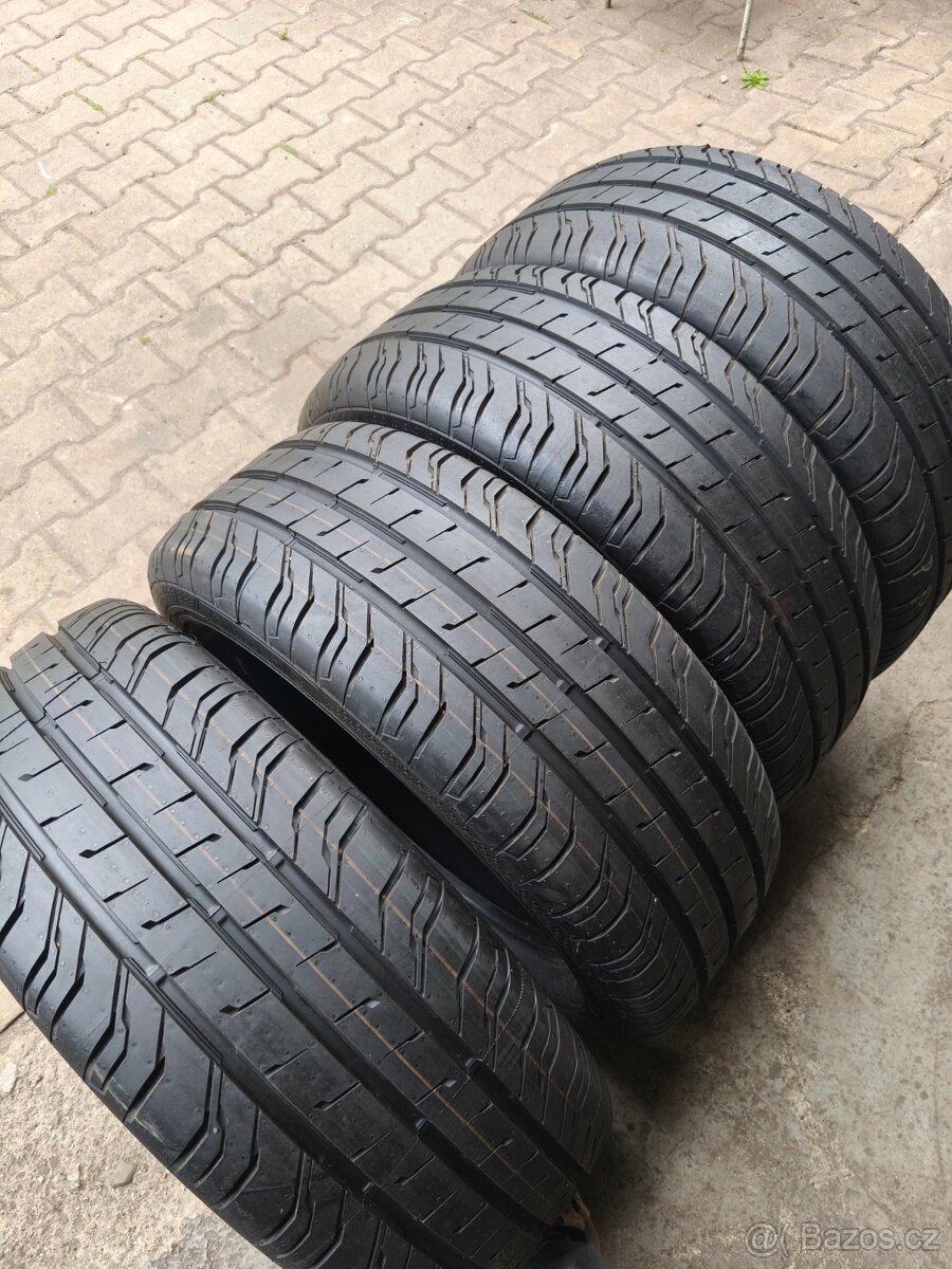 225/55/17 C