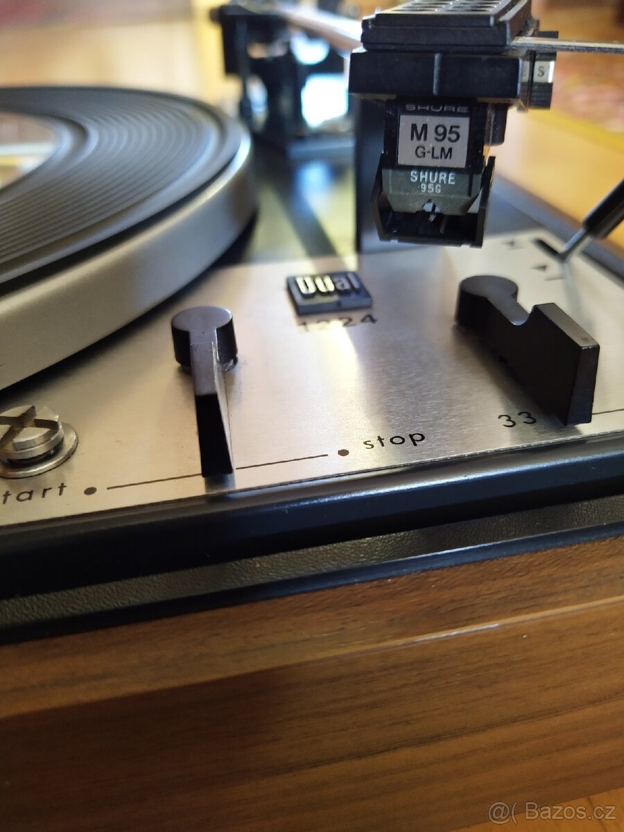 Gramofon Dual