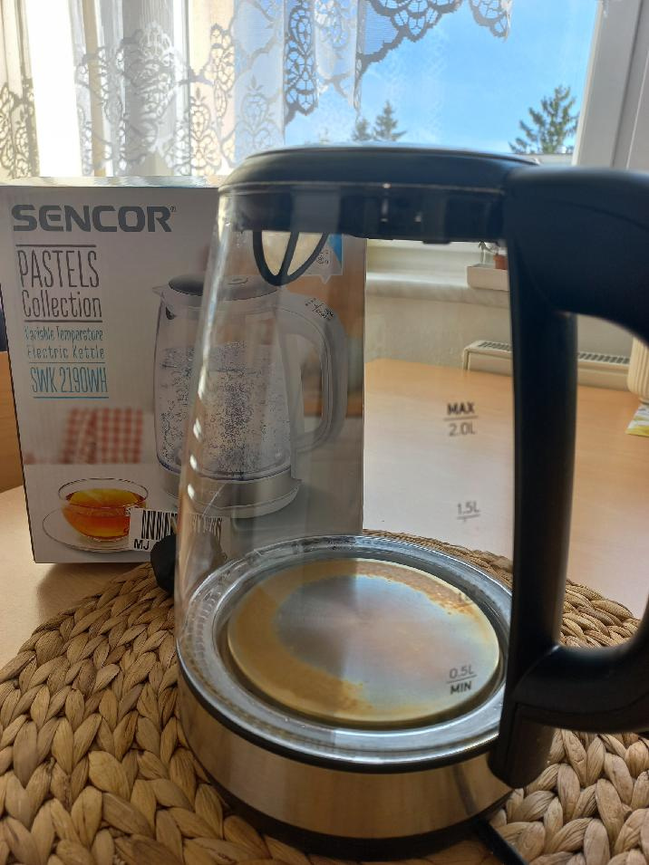 Rychlovarná konvice Sencor