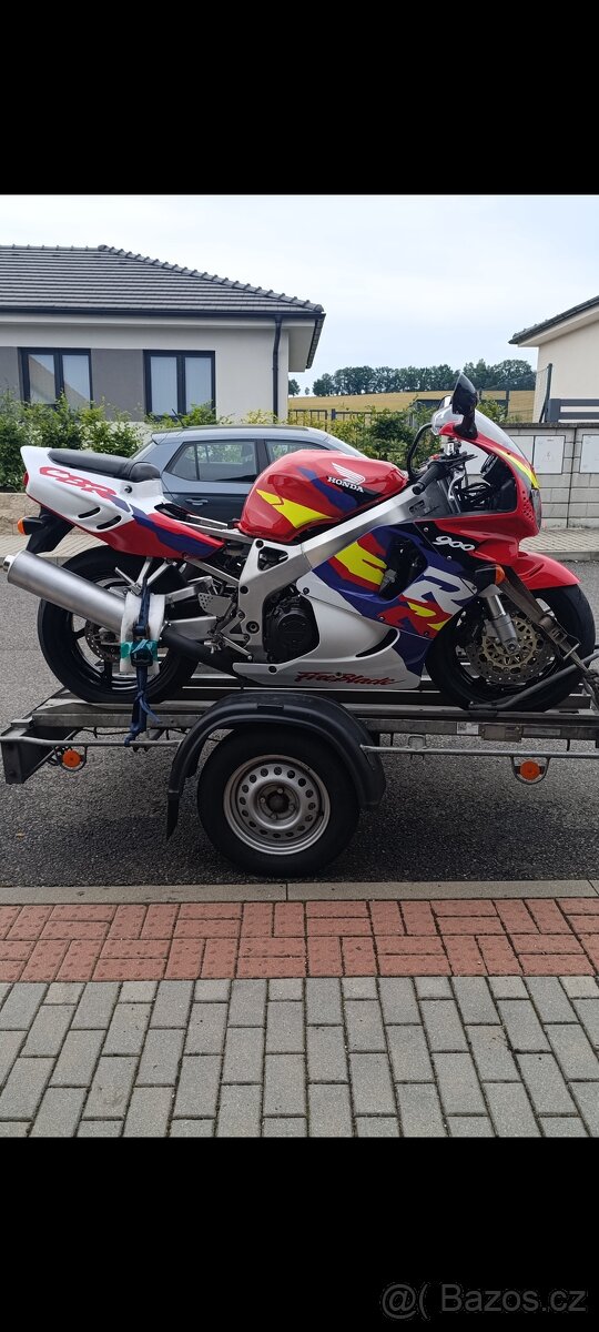 Honda CBR 900RR Fireblade