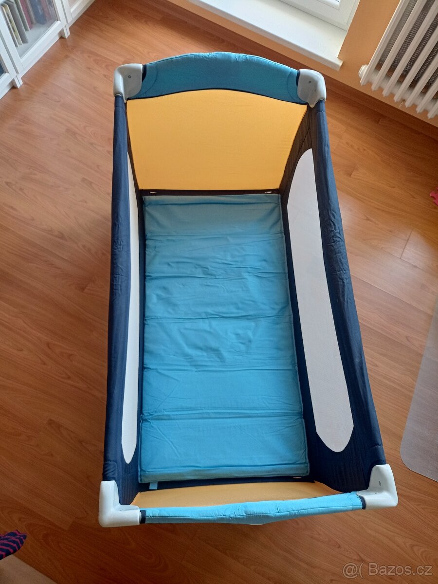 Dětská cestovní postýlka