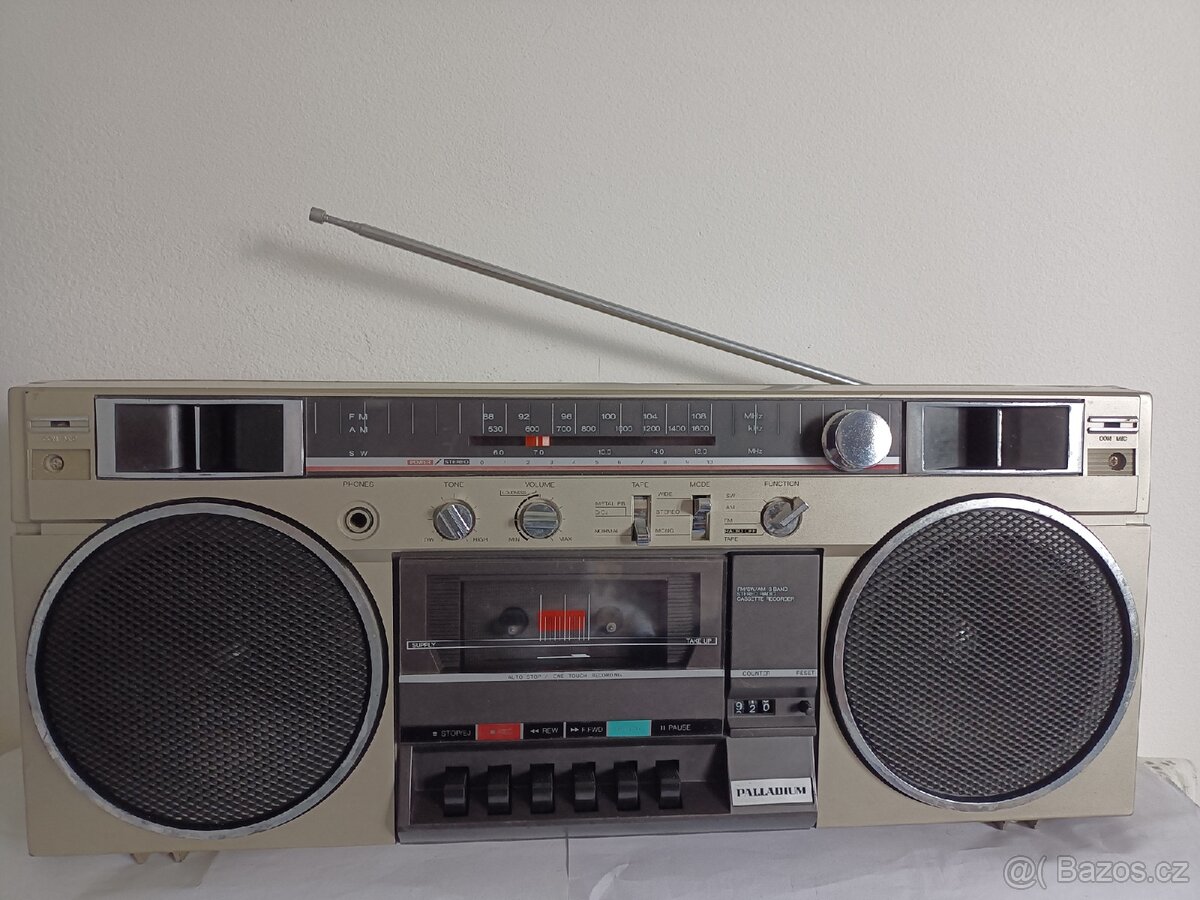 Palladium ATR 879/258 radiomagnetofon retro kazeťák Německo