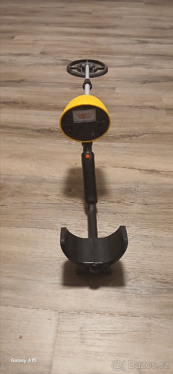 Prodám detektor kovů na díly