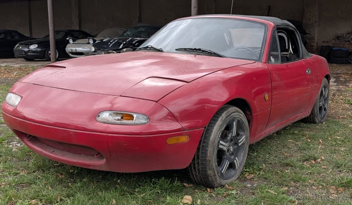 Mazda MX-5 NA 1.6 66KW