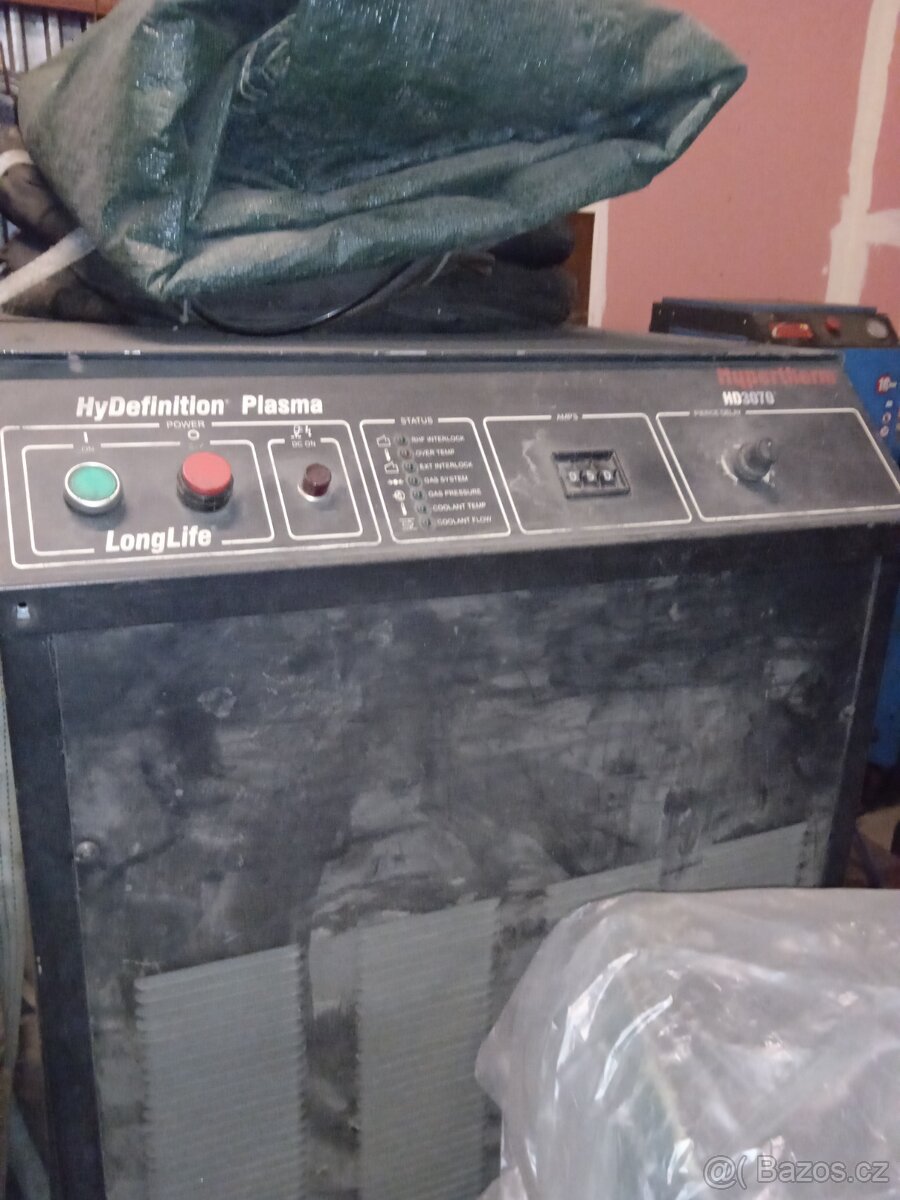 Plazmová řezačka
