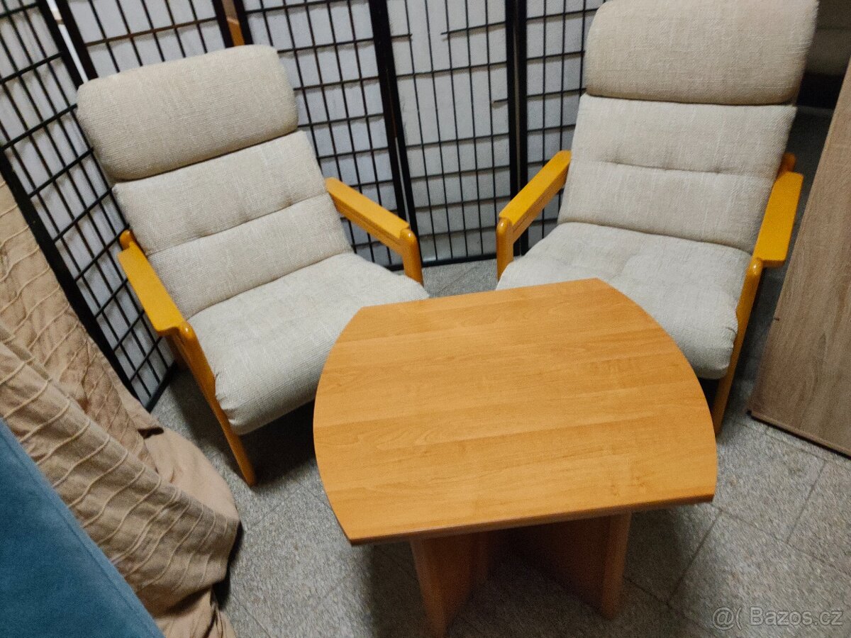 Sada - 2 křesla s konferenčním stolkem