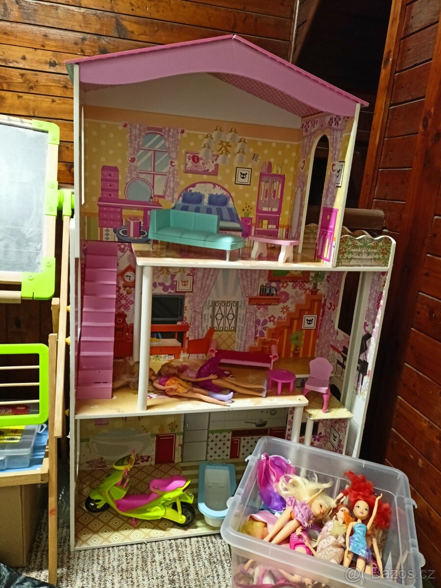 Domeček pro panenky