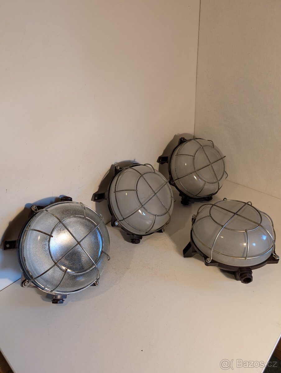 industriální bakelitový lustr lampa želva až 4 ks