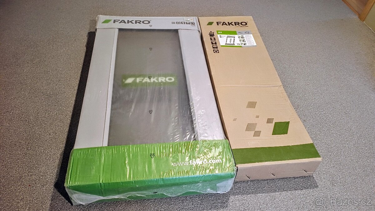 Střešní okna Fakro FTP-V U4 66x118 + lemování EZV-P 66x118