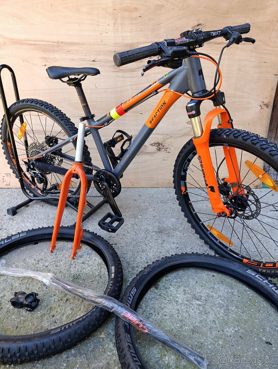 Dětské horské kolo CUBE 24